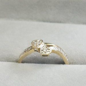 10k Yellow Gold Double Heart Diamond Ring